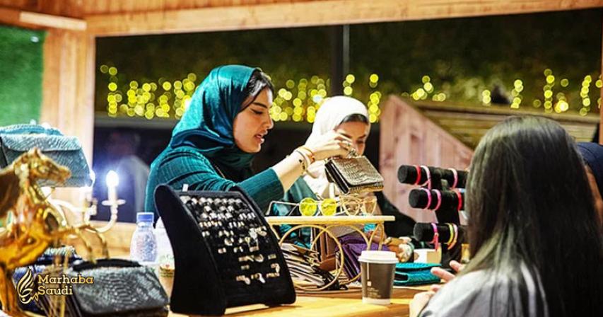 Government to provide cash incentives for private sector to hire Saudis
