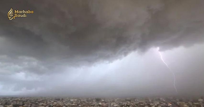 Meteorology warns of thunderstorms, rain over Makkah, Najran and Eastern region
