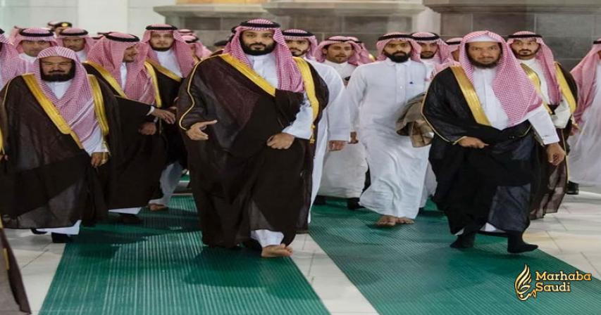 Saudi Crown Prince visits Islam’s holiest site in Makkah, enters Kaaba
