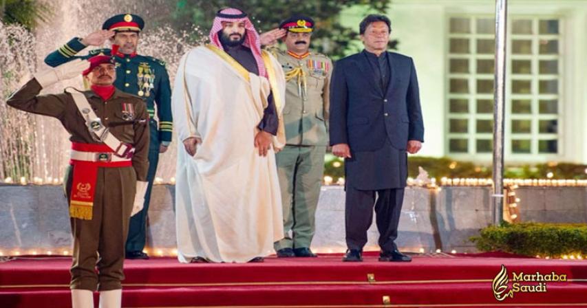 Crown Prince, Pakistan PM oversee signing of pacts worth $20 billion

