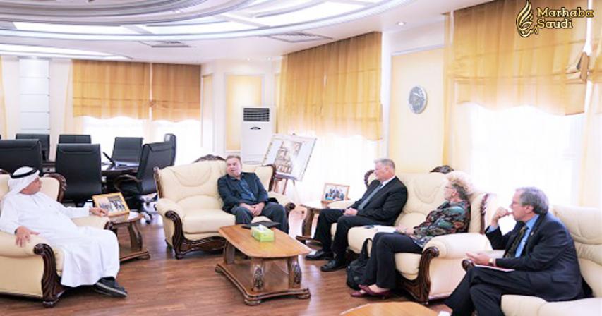 AURAK Actuates with UTA