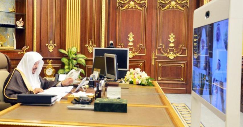Saudi Shoura Council speaker chairs online session of the council