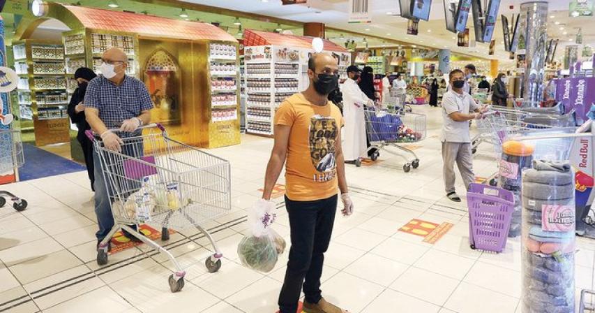 Saudi Govt agencies implement new directives to combat COVID-19