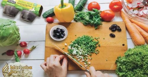 Smart, healthful snack tips for people on the move