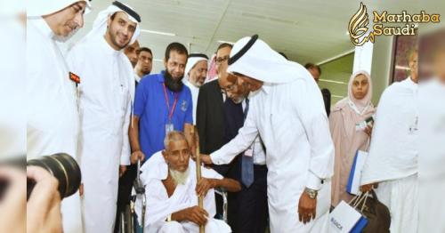 First batch of Haj pilgrims arrive