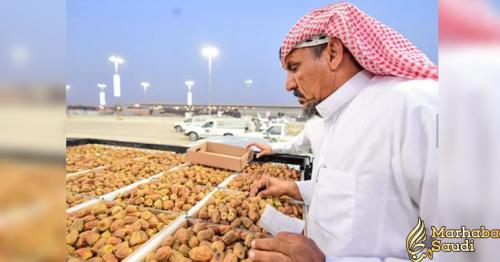 KSA donates 100 tons of dates to Indonesia’s poor