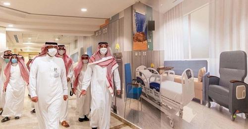 Madinah governor tours King Faisal Specialist Hospital