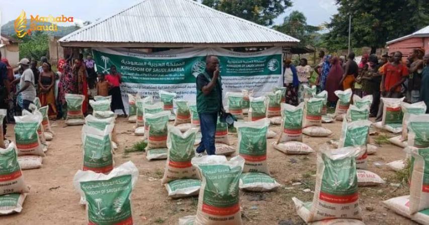 KSrelief Drops 850 Vital Food Baskets in Northern Nigeria