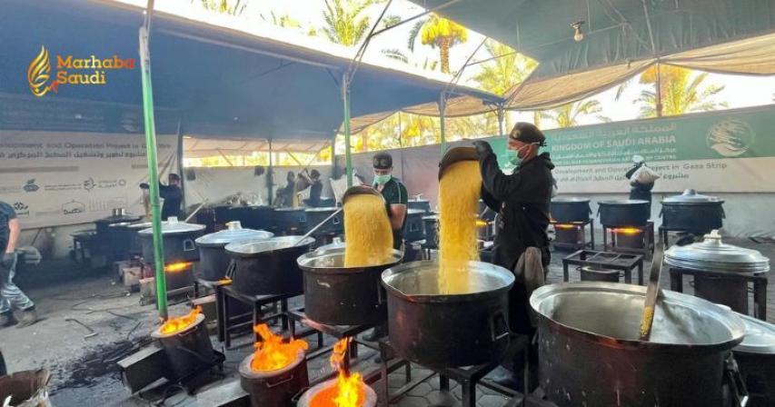 KSrelief Gaza meals
