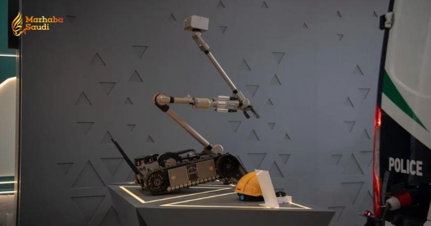Saudi Security Forces Deploy AI Robot To Crush Explosive Threats