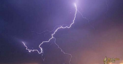5 killed as 10 houses burnt in lightning in Pakistan