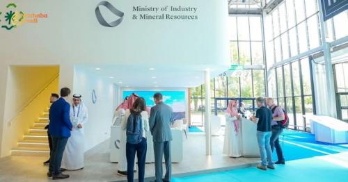 Saudi Arabia Chases Massive Military Investments at Paris Exhibition