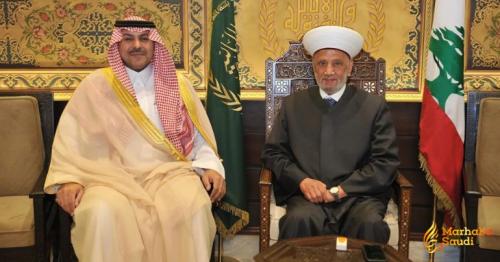 Saudi Ambassador Meets Lebanese Grand Mufti in Beirut